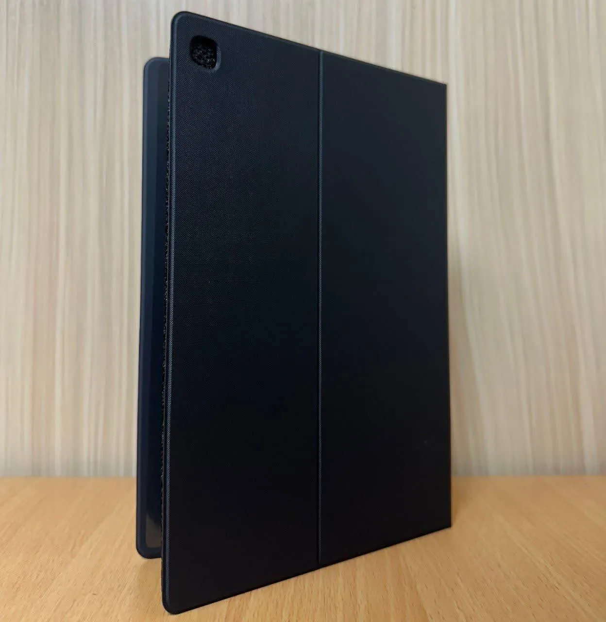 کیف کلاسوری اوریجینال سامسونگ مناسب برای تبلت سامسونگ (P625 و Galaxy Tab S6 Lite (P620